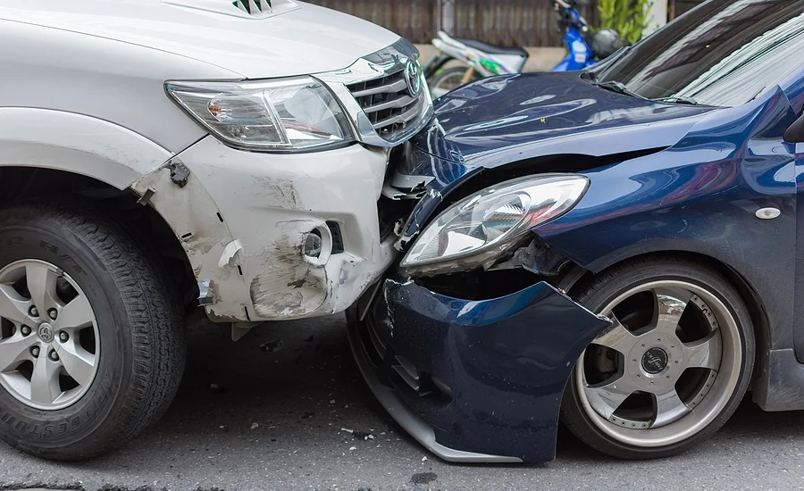 head on car accident between two vehicles in madeira beach